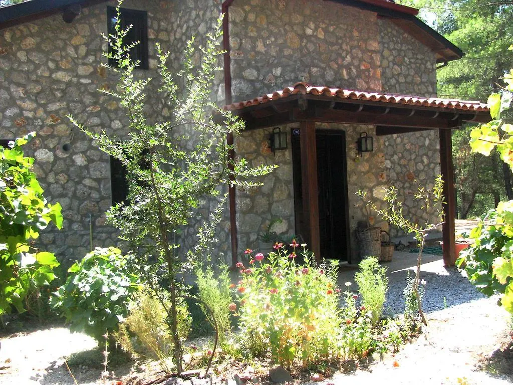 בית כפרי Uzumlu  Dikencik Cottages טורקיה