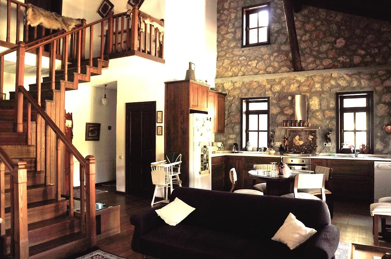 Uzumlu  Dikencik Cottages